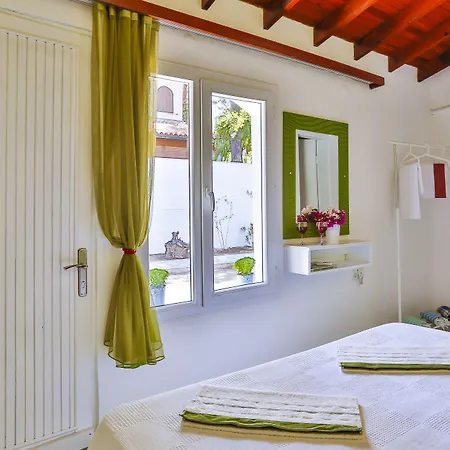 Pasalimani Готель типу 