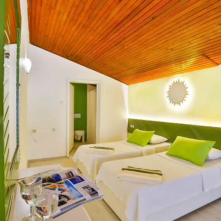 Pasalimani Готель типу 