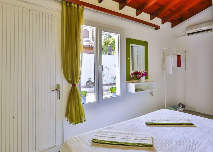 Pasalimani Bed & Breakfast 3*