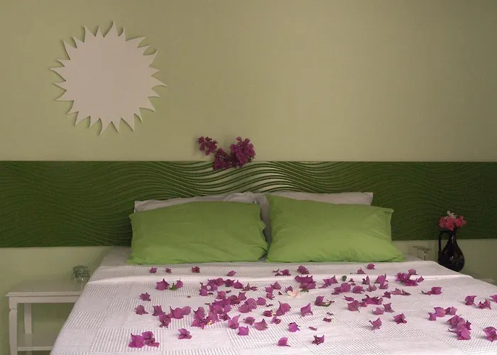 Pasalimani Bed & Breakfast